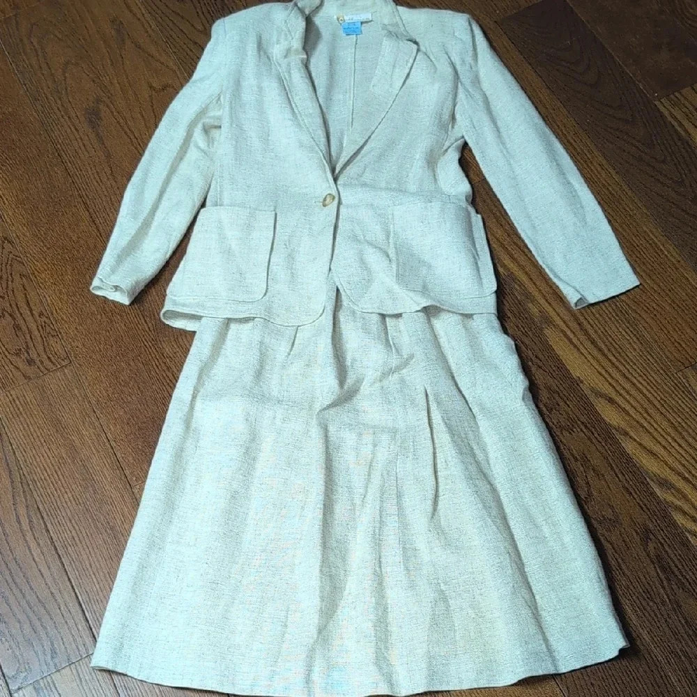 Collegian By California - VINTAGE 1980s Linen Blend Blazer and Skirt Set - Picture 3 of 13